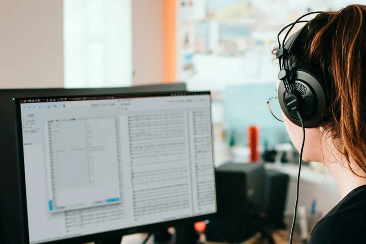 Hearing-Impaired Music Composition Tech